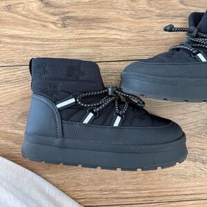Zara kids snow and water proof boot
